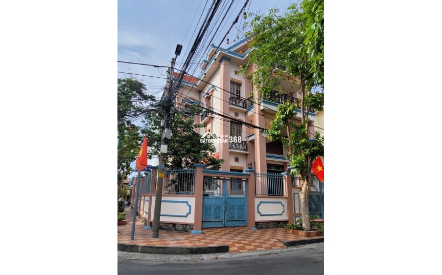 Biệt thự góc siêu vip khu bộ công an quận 7 , 39 tỷ !!!!!!!!!