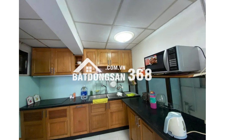 Đầu Tư/Cho Thuê: Nhà Hẻm Xe Hơi gần Hai Bà Trưng, Q1 - DT: 105m²,4 Tầng, 9PN - Giá Rẻ Nhất Khu Vực