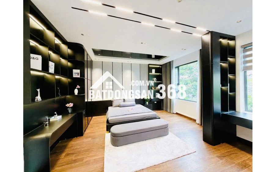 SIÊU PHẨM XUÂN LA – VỈA HÈ ĐÁ BÓNG – MẶT TIỀN 6.5M – NHÀ ĐẸP NHƯ KHÁCH SẠN 5 SAO 70m, 4 T.
