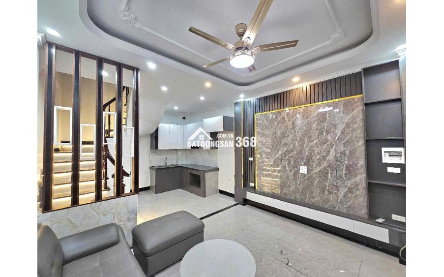 BÁN NHÀ ĐẶNG VŨ HỶ LONG BIEN 5 TẦNG MỚI ĐẸP LONG LANH GIÁ NHỈNH 5TY
