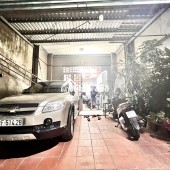 Nhà 1 Trệt 1 Lầu, Xe Hơi Ngủ Trong Nhà, Ngay Chợ Dĩ An, 125m², Nhỉnh 3 Tỷ