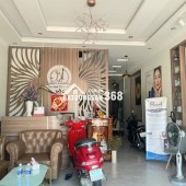 BÁN NHÀ MẶT TIỀN KHU VIP – 4 TẦNG CÓ THANG MÁY – ĐỐI DIỆN CHỢ, CẠNH TRUNG TÂM THƯƠNG MẠI