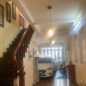 BÁN NHÀ NGỌC THỤY, LONG BIÊN, PHÂN LÔ QUÂN ĐỘI Chỉ Hơn 9 tỷ - 46m², 5 tầng, Gara, Ô tô tránh