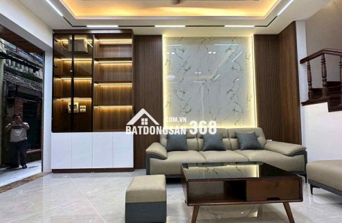 Bán nhà Kim Ngưu, quận Hai Bà Trưng 45m, nhà đẹp công năng đầy đủ, ngõ rộng, thông, gần phố