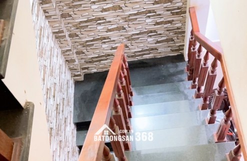 Bán nhà phố Lương Thế Vinh – 3 tầng, 158.8m², vị trí trung tâm, kinh doanh tốt – giá 10.xx tỷ