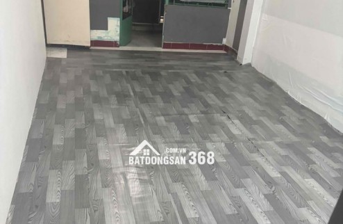 Cho nữ thuê phòng có ban công rộng thoáng,phòng trống giá chỉ hơn 3Tr ở Phú Nhuận