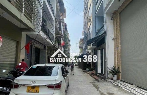 Nhà Kim Giang 32m, 3 tầng, mặt tiền 4m, ngõ thông ô tô tránh, cạnh KĐT mới Đại Kim