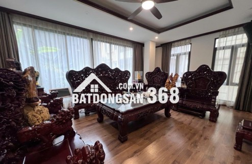 Lô Góc Ôtô tránh-Trần Quang Diệu, Hoàng Cầu 49/67m, 7T Thang máy,MT 6m 33.3 Tỷ