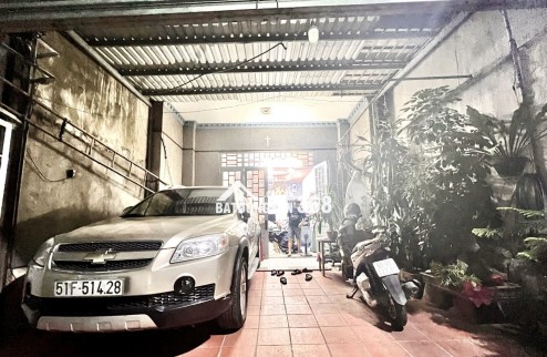 XE HƠI NGỦ TRONG NHÀ NGAY CHỢ DĨ AN - 125M2 (5m x 25m) KHU VỰC DÂN TRÍ CAO - NHỈNH 3 TỶ