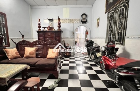Bán nhà Phường Linh Xuân, TP HCM,  đường Số 10, 110m2, 2PN, SH, 6.9 tỷ. LH: 0933125879