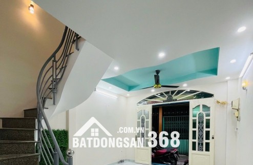 Nhà Đẹp Lạc Long Quân Nhỉnh 4 Tỷ
