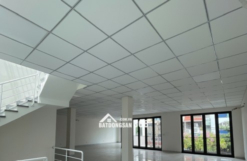 cho thuê nhà mặt tiền nguyên căn đường lê đinh thám giao duy tân 3 tầng dt 600 m2