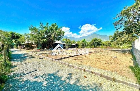 Đất full thổ cư , đường ô tô tận nơi giá rẻ . diện tích 130 m2