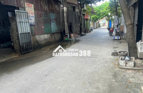 Bán nhà riêng tại KĐT Phù Khê, 2,7 tỷ, 50m2, mặt tiền 4m, pháp lý đầy đủ, uy tín!
 Phù Khê, Phù Khê, Từ Sơn, Bắc Ninh!
 Giá chỉ 2,7 tỷ VND,