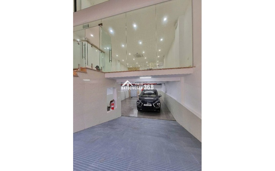 Tòa nhà văn phòng mặt phố Hoàng Văn Thái 100m2 x  9 tầng, MT 6m, giá 58 tỷ TL