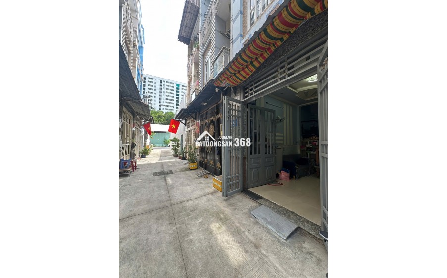 Cần bán nhà 1 trệt 2 lầu đường số 44 Trương Đình Hội P16 Q8