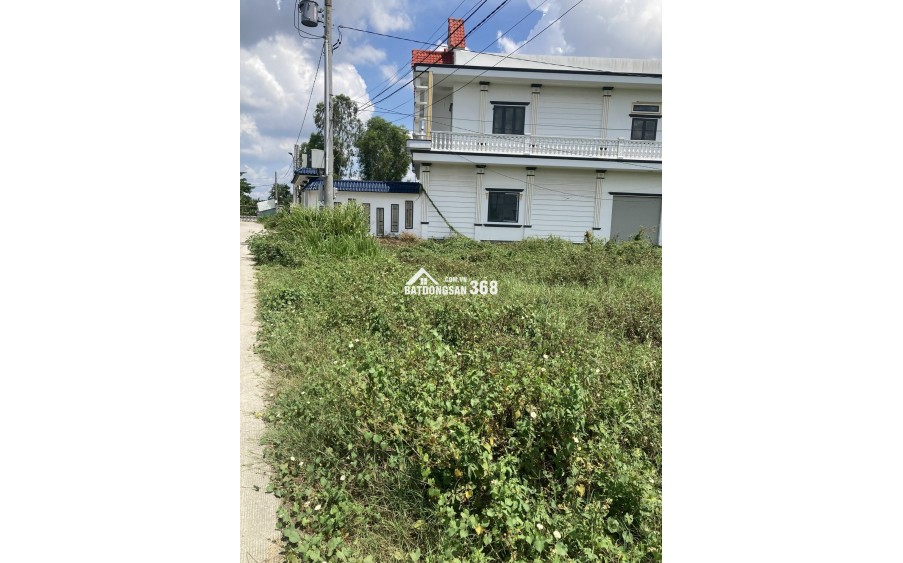 Bán gấp lô 5 x 18 KDC Long Cang Cần Đước chính chủ