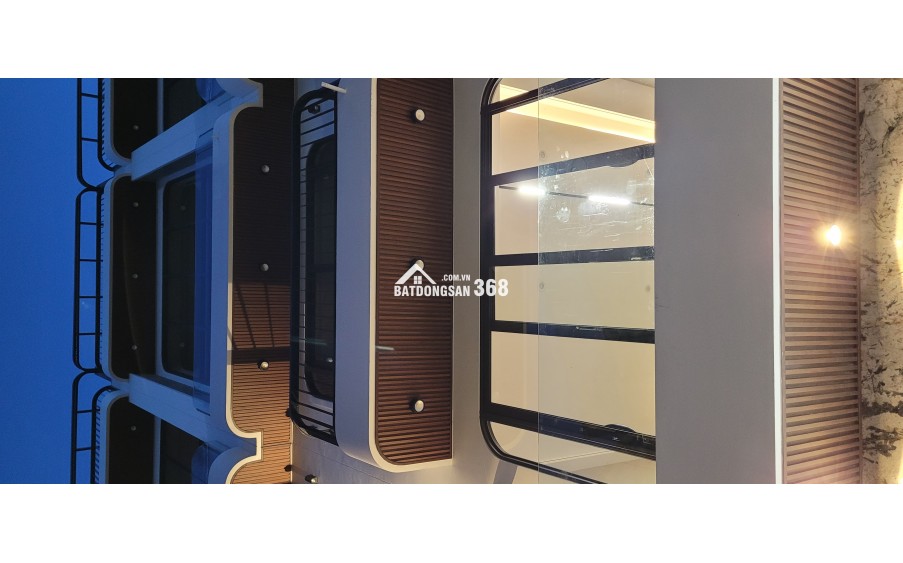 Nhà liền kề 7 tầng Phúc Đồng 59m², 7 tầng, Full NT hiện đại sang trọng