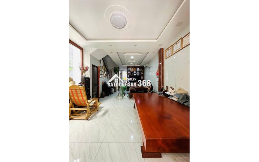 Nhà hẻm xe hơi thông Thống Nhất P11 Gò Vấp 5,75mx16,5m 2 lầu, Gía chỉ 7 tỷ, dọn vào ở ngay,