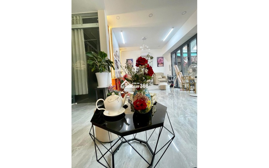 Sang tiệm Spa hoặc cho thuê, Spa Full đồ cao cấp vào là làm ngay