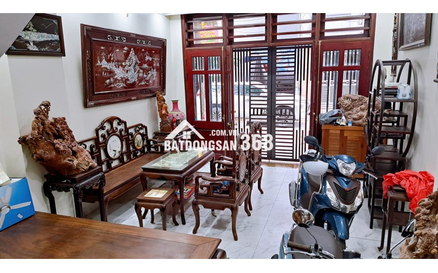 Bán nhà mặt phố Trần Đăng Ninh, 54m x 4T, vỉa hè ô tô tránh kinh doanh, chỉ nhỉnh 14 tỷ