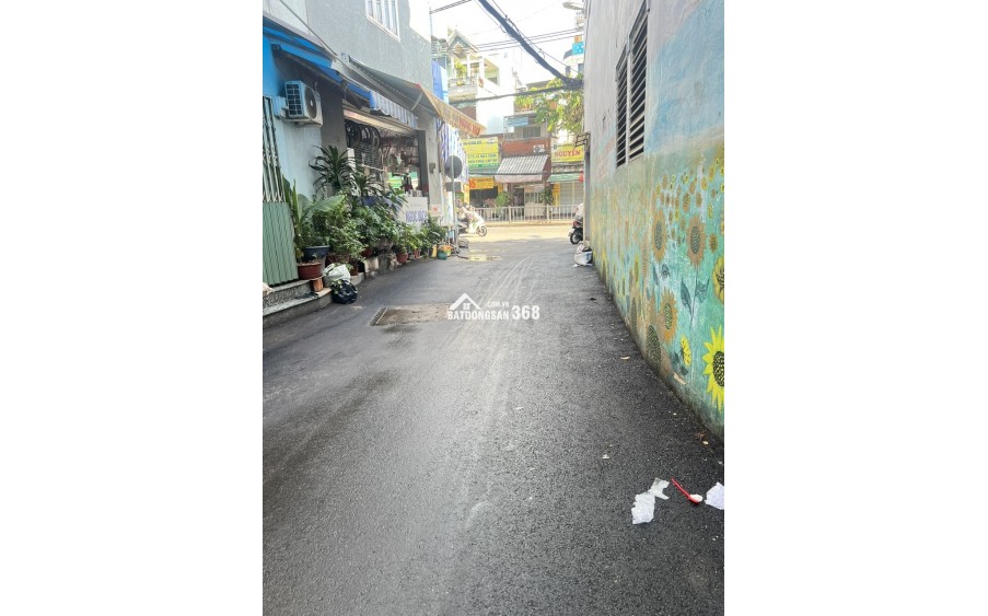 Chính chủ bán nhà cấp 4 hẻm xe hơi 5m Bà Hom P13 Q6