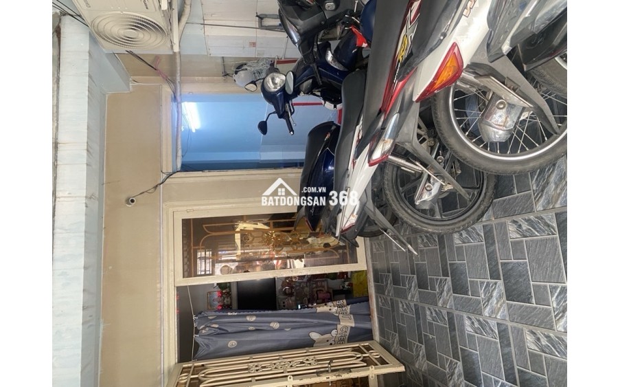 BÁN NHÀ ĐƯỜNG BÙI VĂN BA QUẬN 7, DIỆN TÍCH 72M2, 3 TẦNG, 11 PHÒNG, CÓ DÒNG TIỀN HÀNG ỔN ĐỊNH, GIÁ BÁN 6.7 TỶ