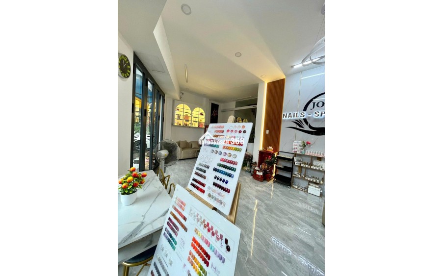 Sang tiệm Spa hoặc cho thuê, Spa Full đồ cao cấp vào là làm ngay