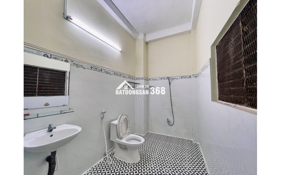  HXH THÔNG – TRẦN VĂN QUANG – 3 TẦNG BTCT – KD NGON