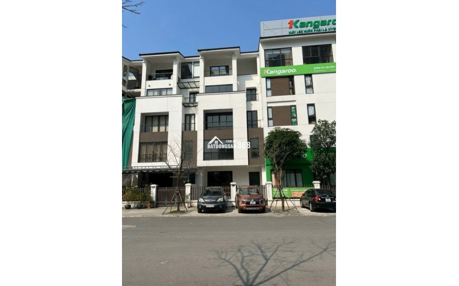 Bán nhà Hoàng Thành Mỗ Lao vị trí đẹp- View Hồ- 155m2- 5 tầng thang máy giá chỉ 4X tỷ