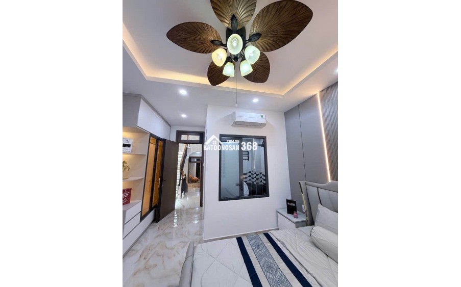 Bán nhà đường Phan Huy Ích hẻm xe hơi 5 lầu - nhỉnh 12 tỷ