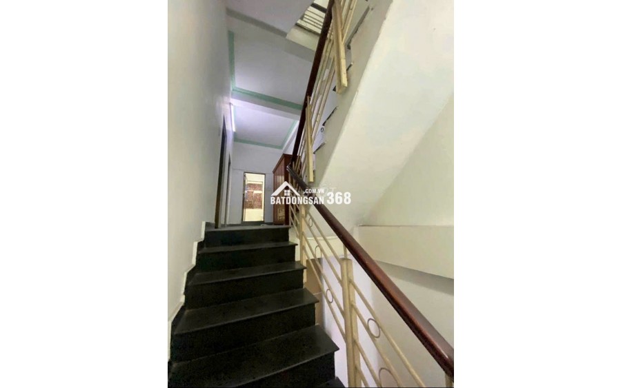 Bán nhà 1 trêt 2 lầu 4PN 2WC hẻm 911/ Quang Trung P14 Gò Vấp