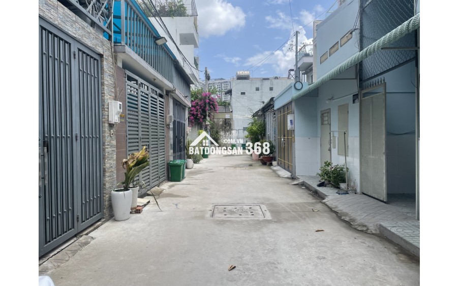 Lô đất 70m² vuông vức, hướng Bắc mát mẻ, phong thủy tốt, nằm trong khu phân lô dân cư hiện hữu – hẻm ô tô vào tận nơi, hạ tầng hoàn thiện, không ngập