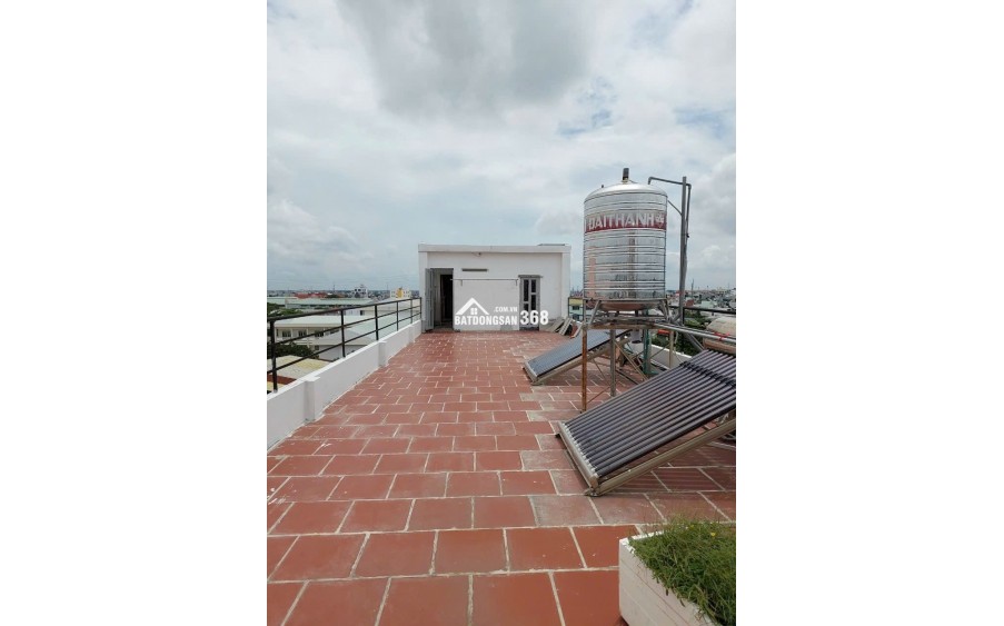Bán Tòa ngôi nhà CHDV 30P mặt đường Phan Văn Hớn Q.12 (5.3x33m) 6 tầng