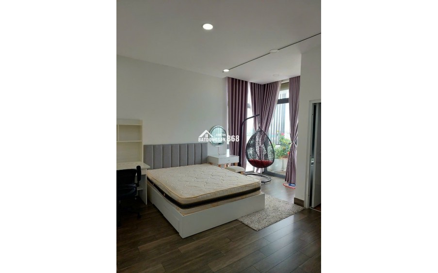 Bán Tòa ngôi nhà CHDV 30P mặt đường Phan Văn Hớn Q.12 (5.3x33m) 6 tầng