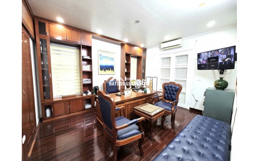 Biệt Thự Lô Góc Nguyễn Cơ Thạch – Nam Từ Liêm | 135m² | MT 14m | 5 Tầng | Giá 370tr/m² | Vỉa Hè Ô Tô Tránh – Kinh Doanh Đỉnh