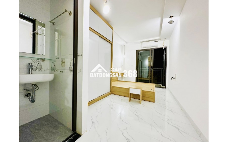 Bán tòa nhà dòng tiền 720tr/năm, gồm 15p cho thuê mỗi tháng thu nhập 60tr. ( lãi suất ~ 5.3% / năm)