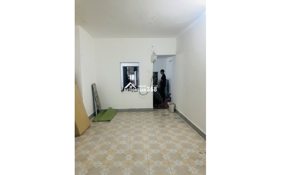 Bán căn nhà Trần Cung, Giá tốt- ở ngay, 33m², 4,6 tỷ