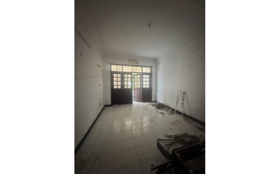 Siêu phẩm nhà đất Giang Văn Minh