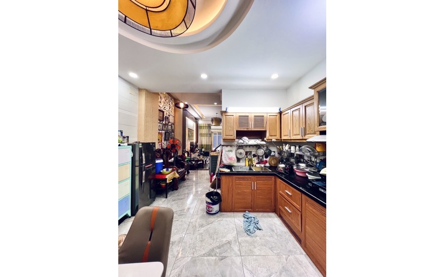 GÒ VẤP PHẠM VĂN CHIÊU - KHU ĐỒNG BỘ Ô TÔ NGỦ - 4*15 A4 4 TẦNG - 4PN Master - CHÍNH CHỦ ĐẦU SỔ - NGAY EMART - CHÀO BÁN 8.3 Tỷ