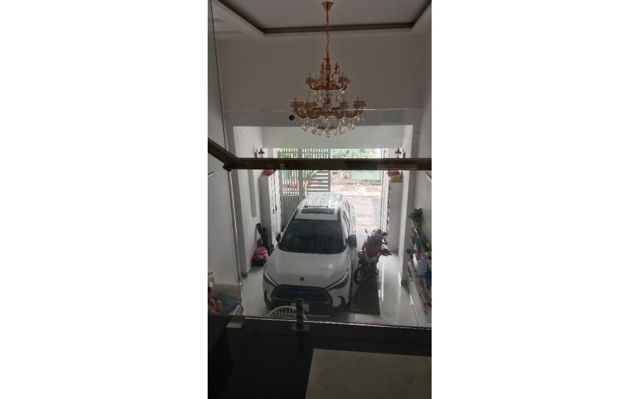 Nhà đạt chuẩn , Chủ cần bán gấp chuyển về Vinhomes,