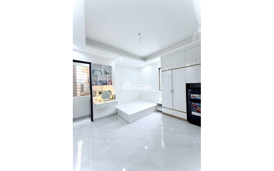 Cho con ra ở riêng - Cần bán gấp tòa CCMN ngõ 254 Minh Khai.