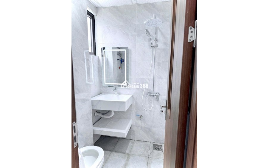 Cho con ra ở riêng - Cần bán gấp tòa CCMN ngõ 254 Minh Khai.