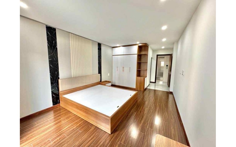 Siêu phẩm nhà mới Ngọc Thuỵ, Long Biên - lô góc 6 tầng  - full nội thất cao cấp - dọn vào ở ngay - 41m2 - 11 tỷ