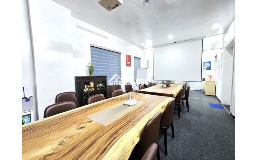 Biệt Thự Lô Góc Nguyễn Cơ Thạch – Nam Từ Liêm | 135m² | MT 14m | 5 Tầng | Giá 370tr/m² | Vỉa Hè Ô Tô Tránh – Kinh Doanh Đỉnh