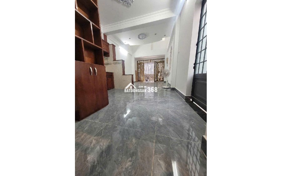 Nhà đường Nguyễn Thượng Hiền 5 tầng, 4pn gần trung tâm giá chỉ 6,25 tỷ ,nhà mới cứng đầu tư ngon