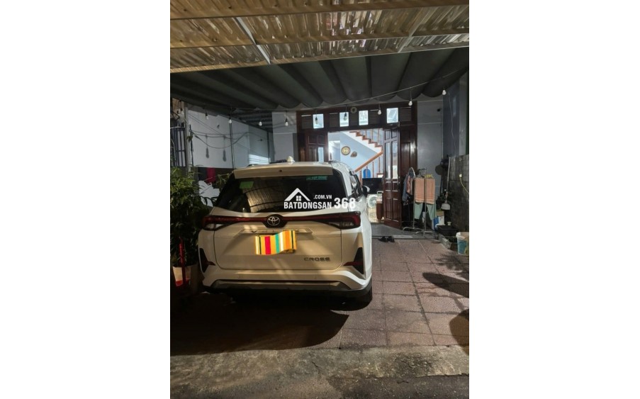 Nhà 2 tầng kiệt ô tô Phan Hành Sơn – gần ĐH Kinh Tế – cho thuê kín phòng!