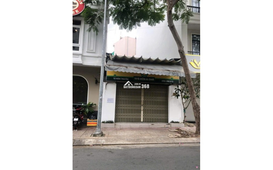 BÁN ĐẤT MẶT TIỀN ĐƯỜNG HÀN THUYÊN - NHA TRANG (XƯƠNG HUÂN)
- Diện tích 85.1m2 full ODT
- Ngang 5.31m nở hậu 5.37m. Hướng Đông Bắc
- Đường trước