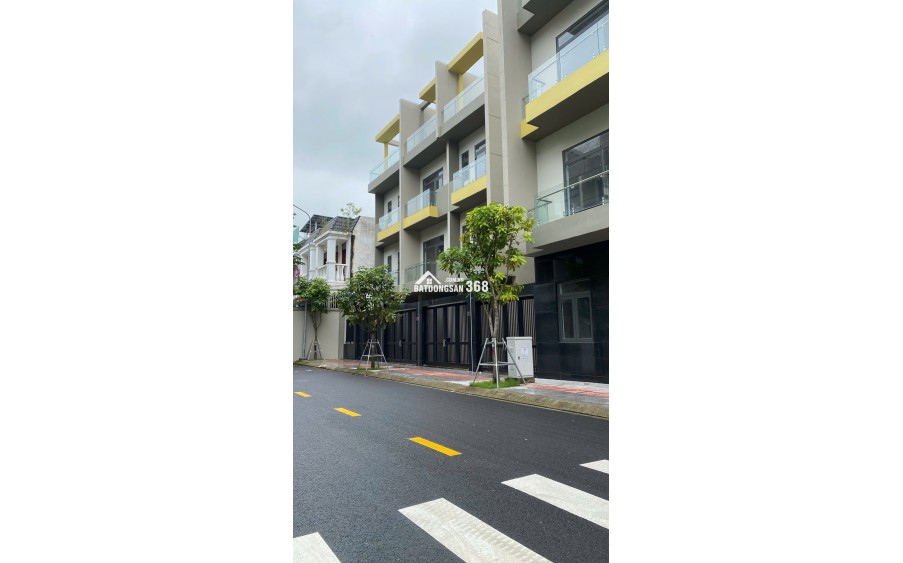 Nhà mặt phố Thống Nhất, quốc lộ 1k - Vị trí vàng, kinh doanh đỉnh, diện tích sử dụng từ 220m2, 4 tầng, 5PN, 6WC, giá hời chỉ 7x tỷ