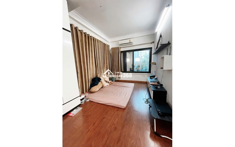Cực hiếm nhà lô góc Hoàng Hoa Thám gần phố 2 thoáng 47m² x 4 tầng hơn 10 tỷ